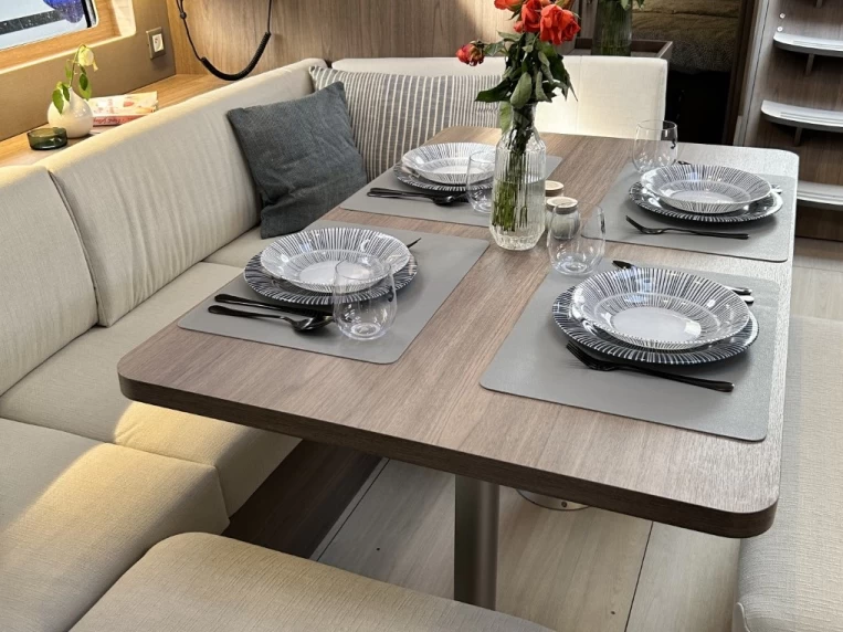 YachtCharter in Split - Bénéteau Oceanis 47 auf SamBoat