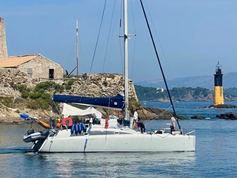 Katamaran mit oder ohne Skipper Fountaine Pajot mieten in Hyères