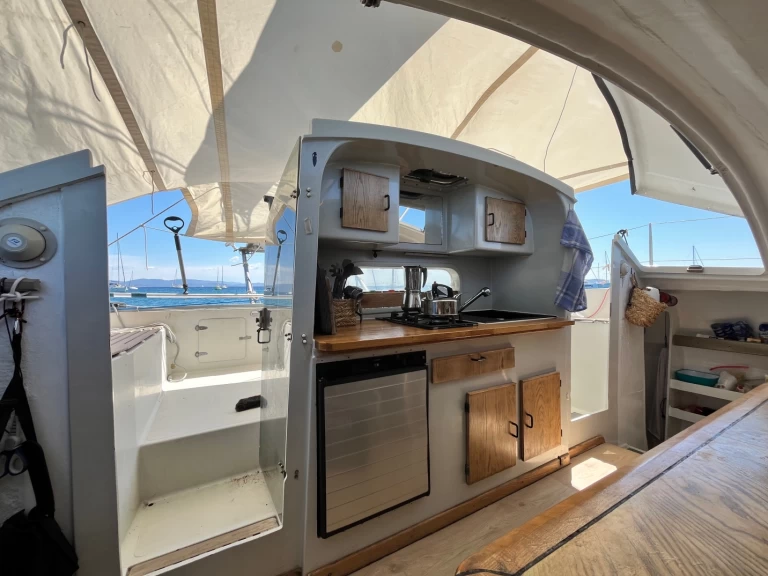 Katamaran mit oder ohne Skipper Fountaine Pajot mieten in Hyères