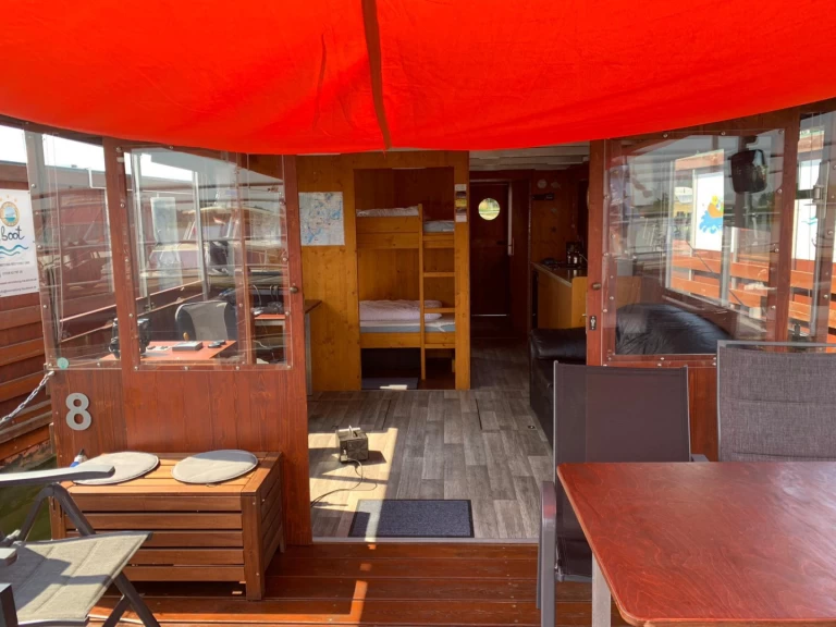 Ein TS1000 TS1000 mieten in Radewege