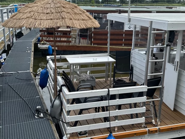 Boot mieten Radewege günstig 840