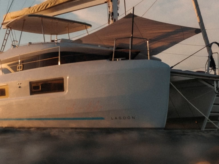 Katamaran mieten in Kaštela zum besten Preis