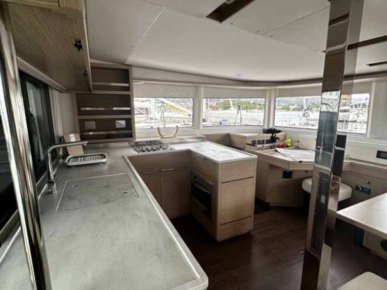 YachtCharter in Golfo Aranci - Lagoon Lagoon 46 auf SamBoat