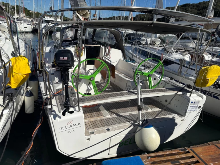 Bootsverleih Elan E4 Pula Samboat