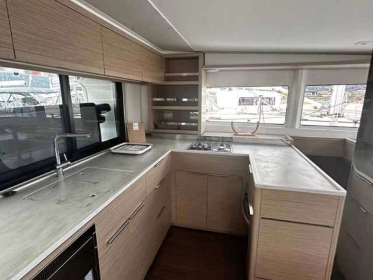 Ein Lagoon Lagoon 46 mieten in Golfo Aranci