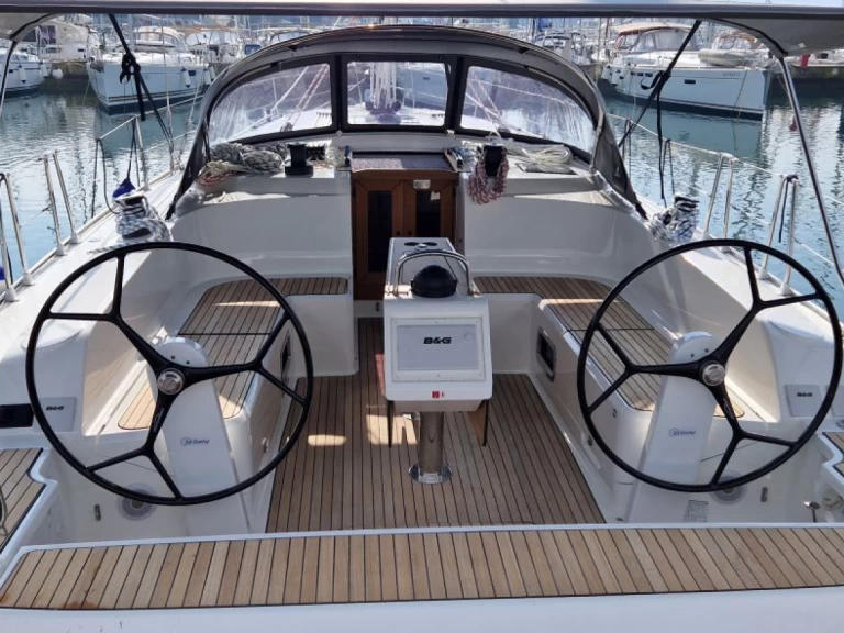 Segelboot mit oder ohne Skipper Bavaria mieten in Pula