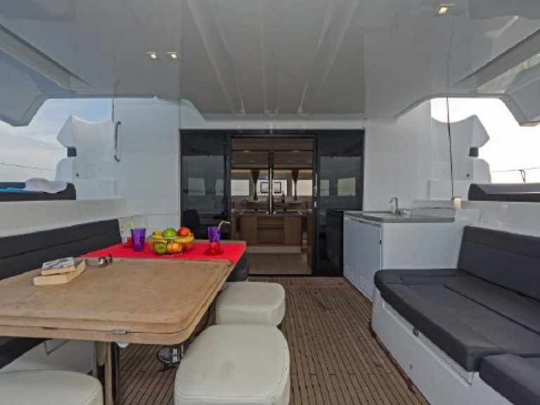 Katamaran mieten in Lefkáda zum besten Preis