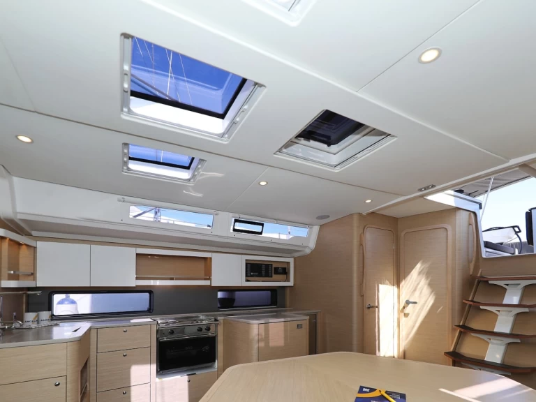 Boot mieten Pula günstig Dufour 44