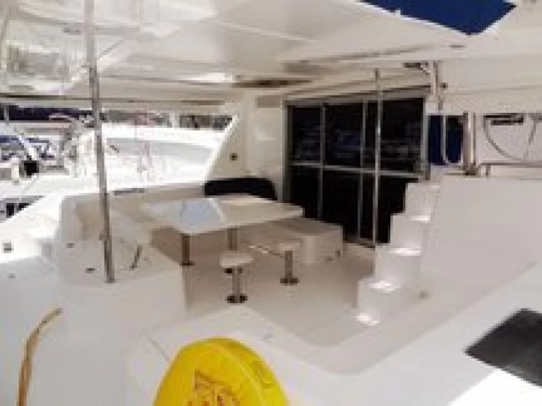 Vermietung Katamaran Leopard Catamarans / Robertson & Caine mit Führerschein