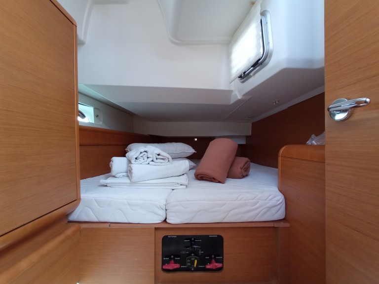 Vermietung Segelboot Jeanneau mit Führerschein