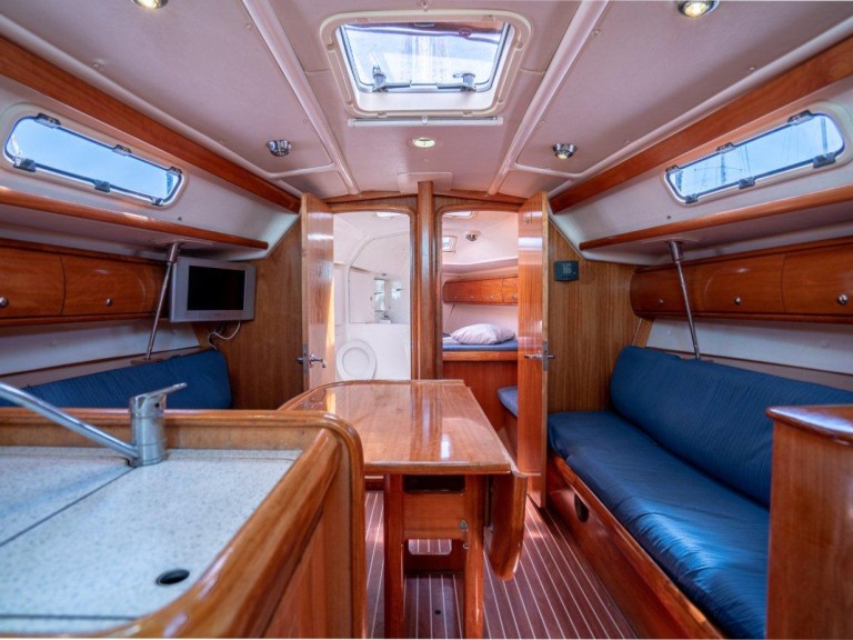 Bavaria Bavaria 36 Cruiser mieten Trogir