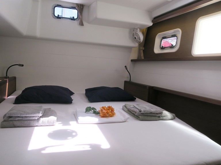 Lagoon Lagoon 450 mieten Port-Haliguen