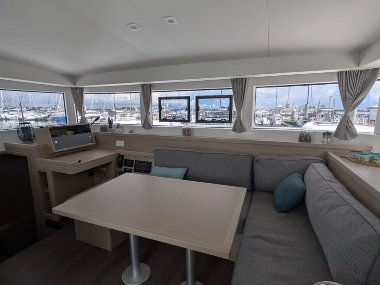 Vermietung Katamaran Lagoon mit Führerschein