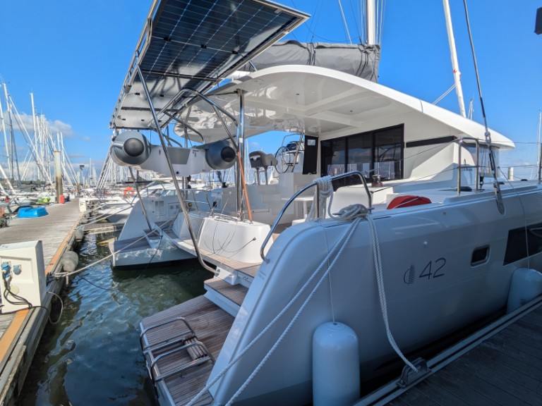 Vermietung Katamaran Lagoon mit Führerschein