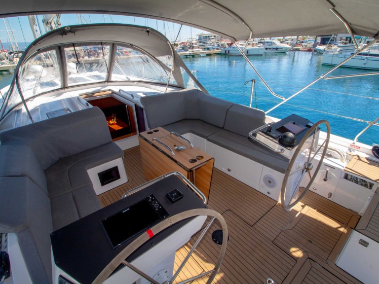 Ein Bavaria Bavaria C46 mieten in Split