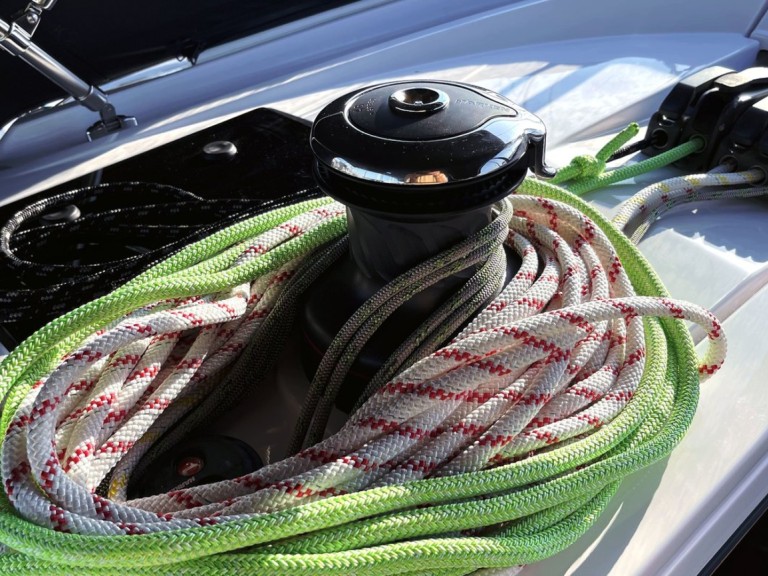 Elan Elan E6 mieten Split