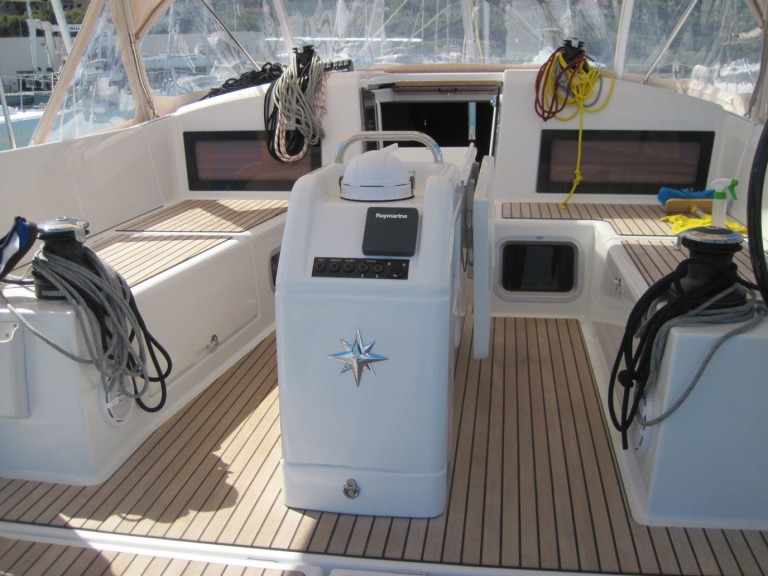 Ein Jeanneau Sun Odyssey 440 mieten in Capo d'Orlando