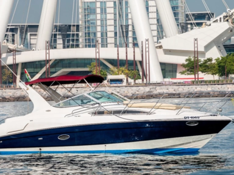 Ein Régal Commodore 300 mieten in Dubai Marina