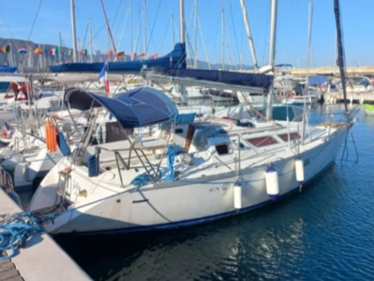 Segelboot mieten in Toulon Port zum besten Preis