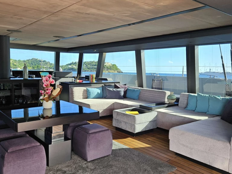 Ein Sunreef SHADES OF GREY mieten in Mallorca