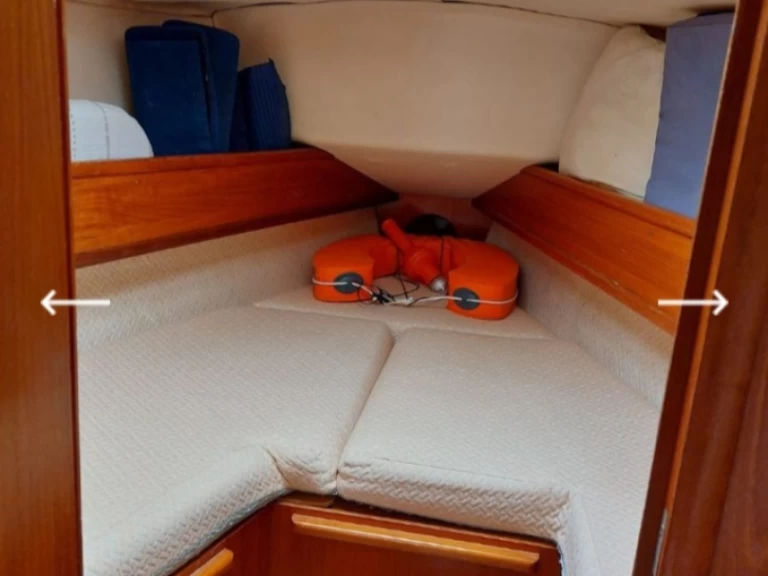 YachtCharter in Toulon Port - Jeanneau Sun Odyssey 31 auf SamBoat