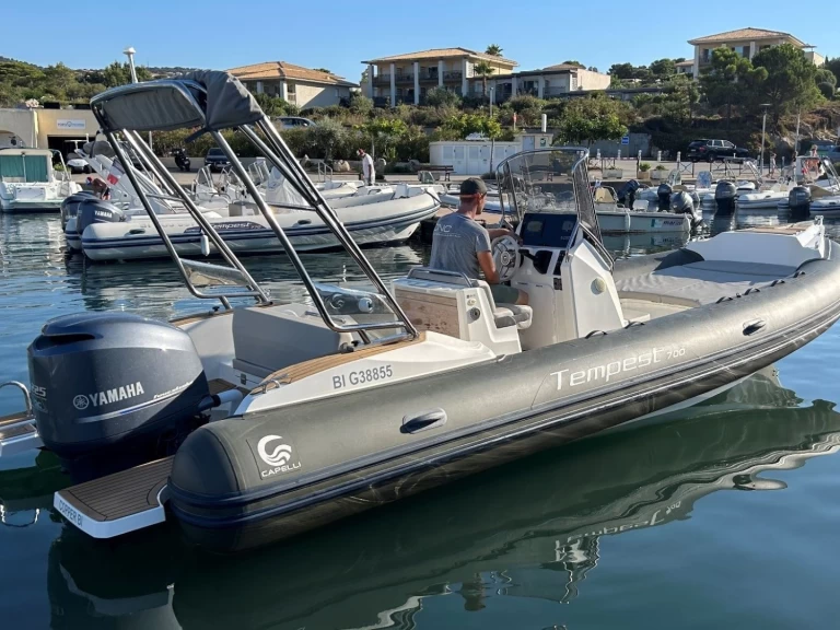YachtCharter in Lège-Cap-Ferret - Capelli Tempest 700 auf SamBoat