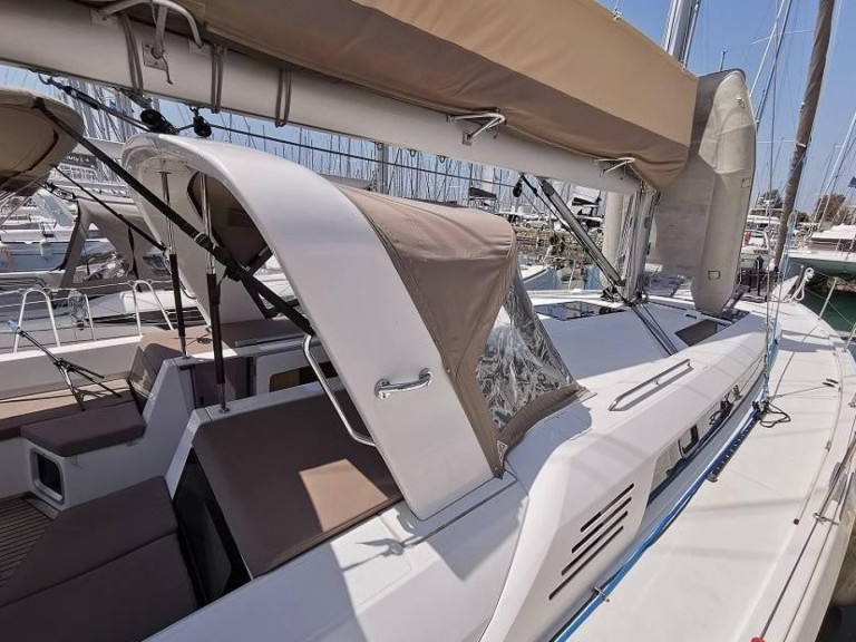 Vermietung Segelboot Bénéteau mit Führerschein