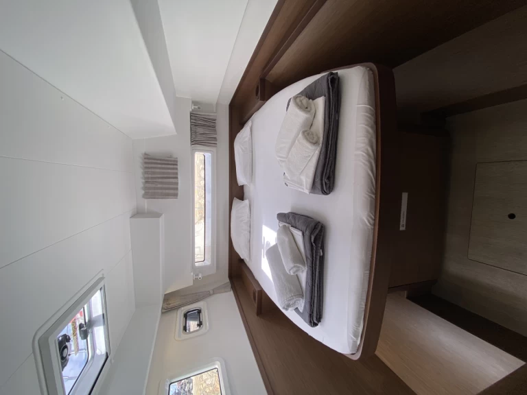 YachtCharter in Álimos - Lagoon Lagoon 42 auf SamBoat