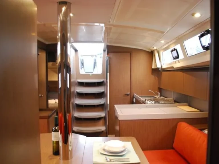 Bénéteau Oceanis 41.1 mieten Perigiali