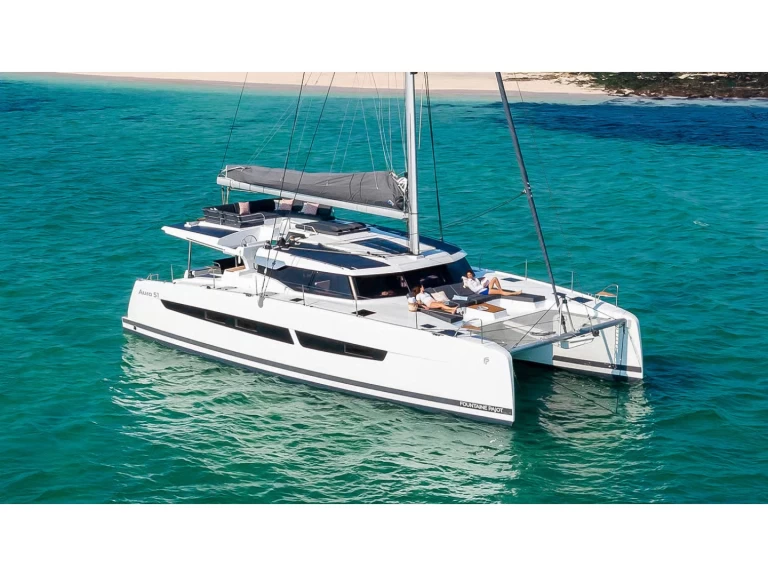 YachtCharter in Perigiali - Fountaine Pajot Aura 51 auf SamBoat
