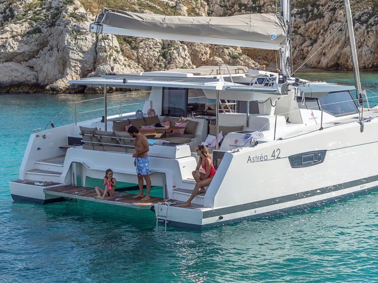 Vermietung Katamaran Fountaine Pajot mit Führerschein