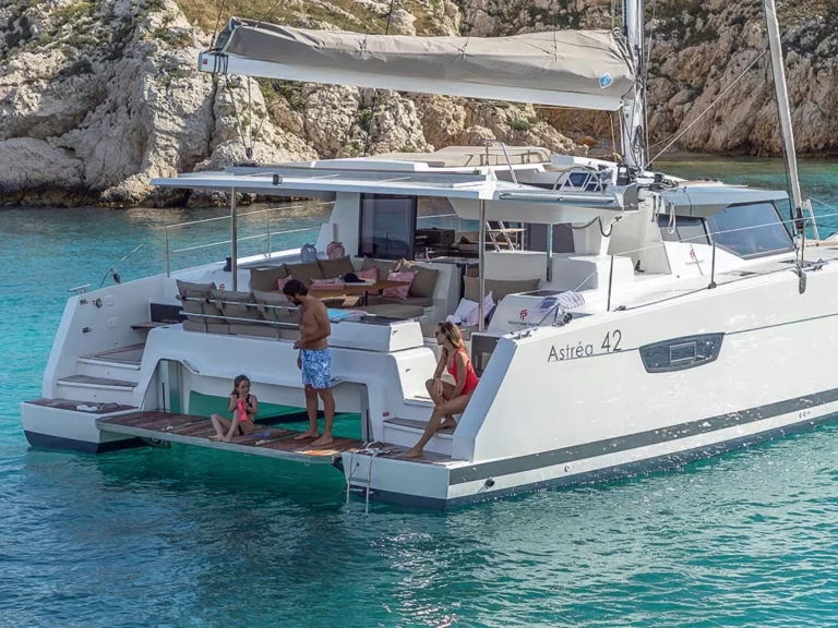 Vermietung Katamaran Fountaine Pajot mit Führerschein
