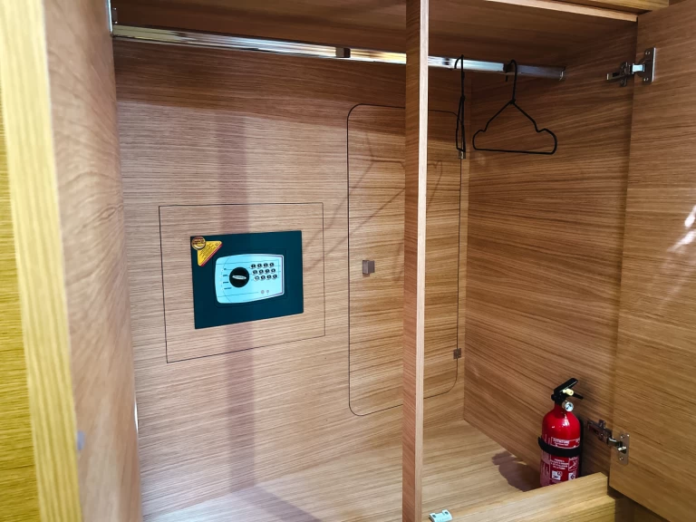 Segelboot mieten in Salerno zum besten Preis