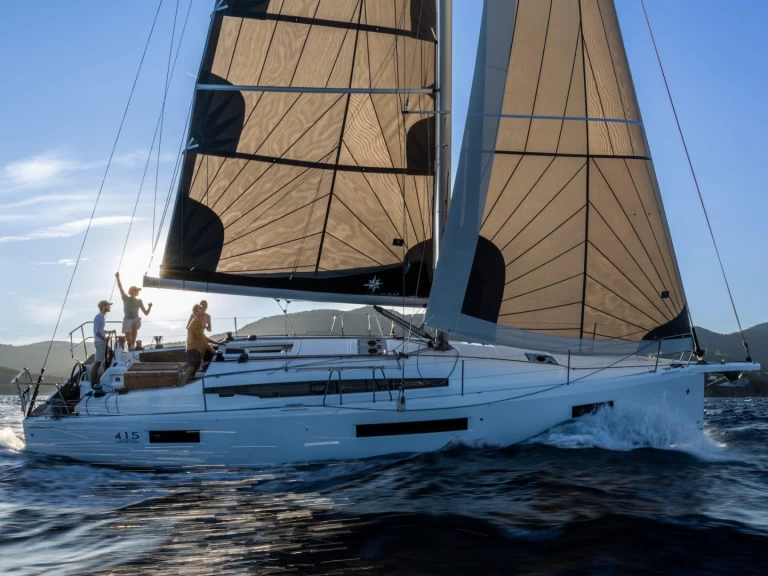 YachtCharter in Gouviá - Jeanneau Sun Odyssey 415 auf SamBoat