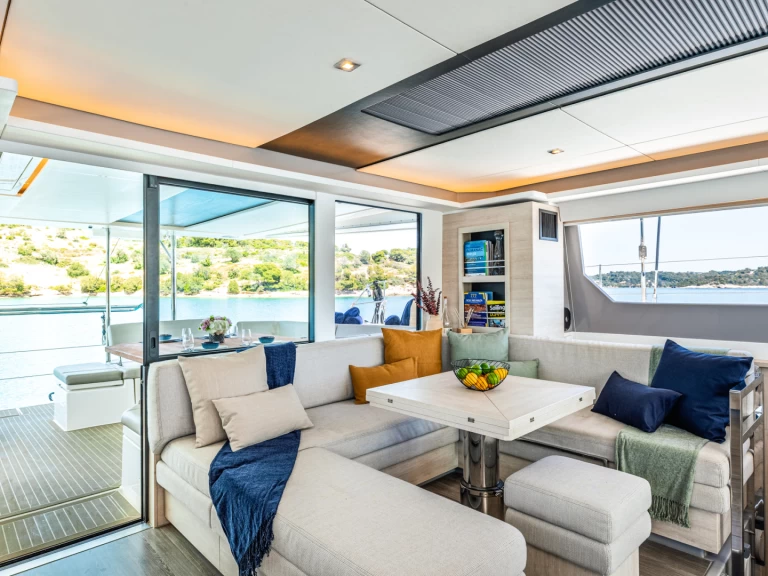 Katamaran mit oder ohne Skipper Leopard mieten in Gouviá