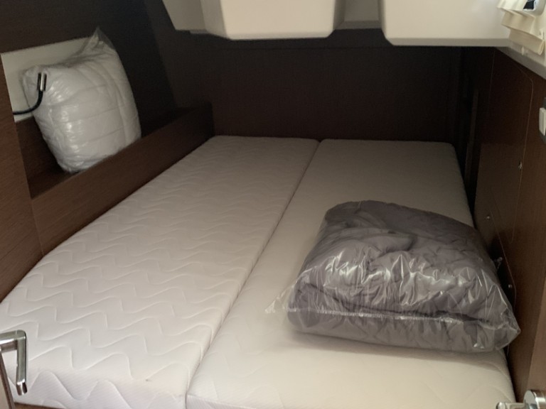 Segelboot mieten in Perigiali - Bénéteau Oceanis 46.1