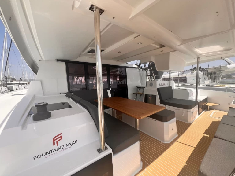 Katamaran mieten in Olbia - Fountaine Pajot Astrea 42