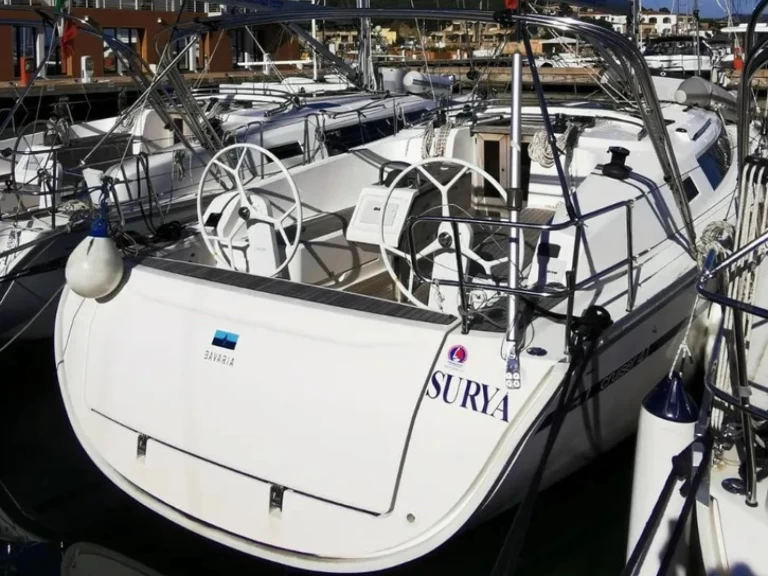 Bavaria Cruiser 41 mieten Olbia