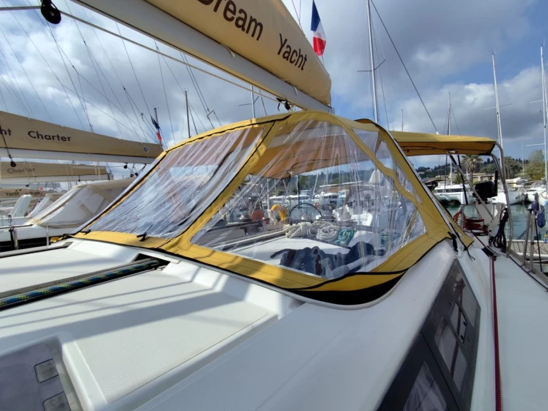 Bootsverleih Bénéteau Oceanis 48 Gouviá Samboat