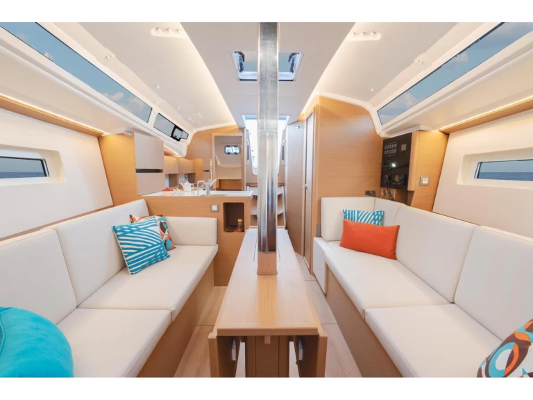 Ein Jeanneau Sun Odyssey 350 mieten in Castiglioncello