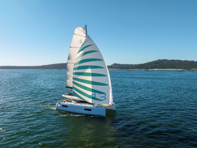 Boot mieten Kaštela günstig Lagoon 43 - 3 + 1 cab. OW