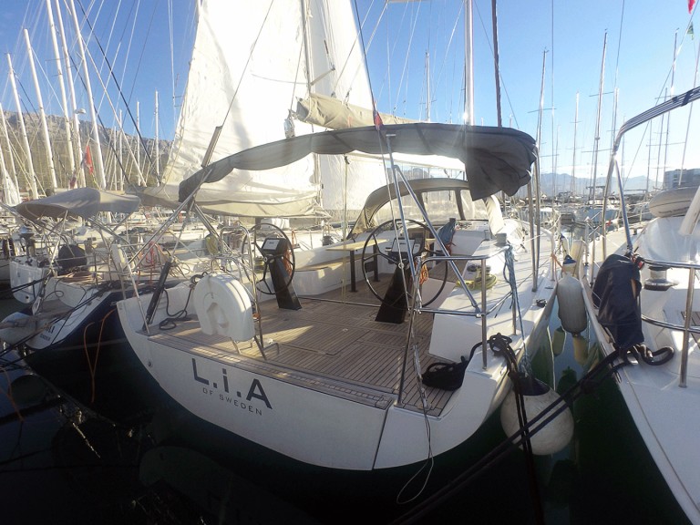 Vermietung Segelboot More Boats mit Führerschein