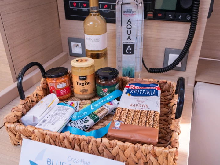 Bootsverleih Bénéteau Oceanis 37.1 Lefkáda Samboat