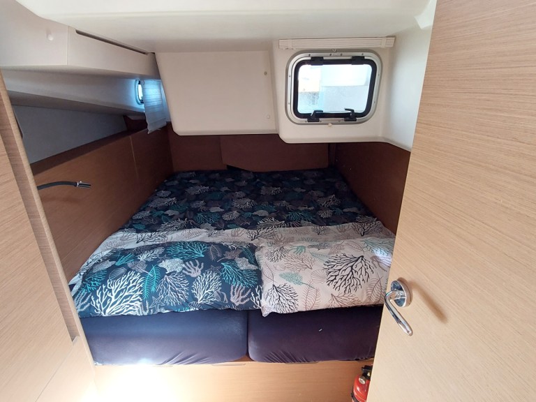 Bootsverleih Jeanneau Sun Odyssey 440 - 4 cabine - 2 bagni Castiglioncello Samboat