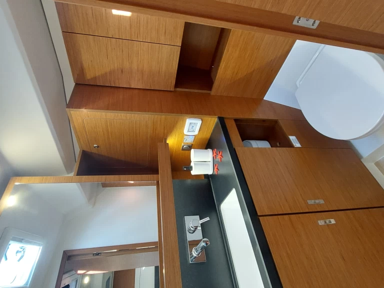 YachtCharter in Castiglioncello - Hanse Hanse 460 - 4 cabine - 2 bagni - 8 posti letto auf SamBoat