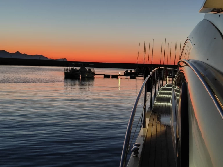 Vermietung Yacht Sunseeker mit Führerschein