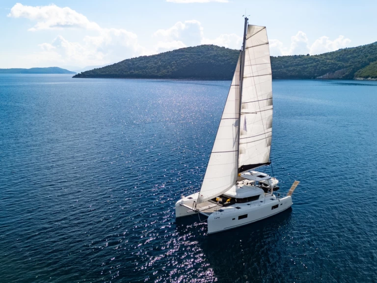 Vermietung Katamaran Lagoon mit Führerschein