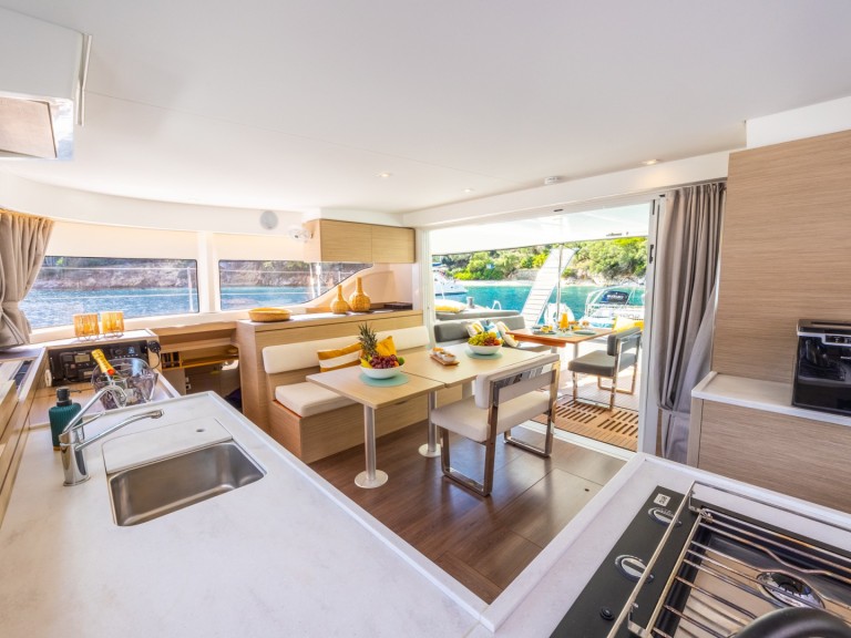 Vermietung Katamaran Lagoon mit Führerschein