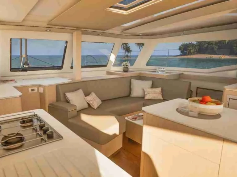 Ein Fountaine Pajot New 41 mieten in Rodi Garganico