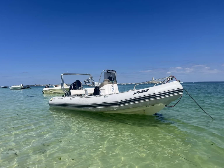 Zodiac Pro Open 650 mieten La Forêt-Fouesnant